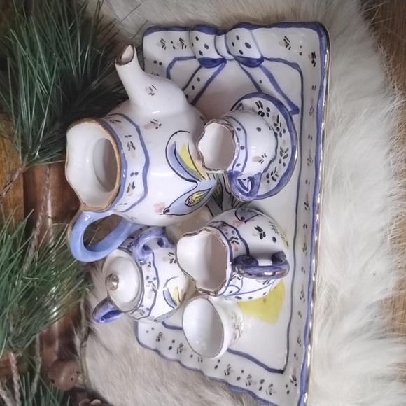 Miniature Ceramic Tea Set - Picture 2 of 6